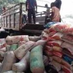 COVID-19: Commotion As Hoodlums Steal Relief Items In Bayelsa - Image 1